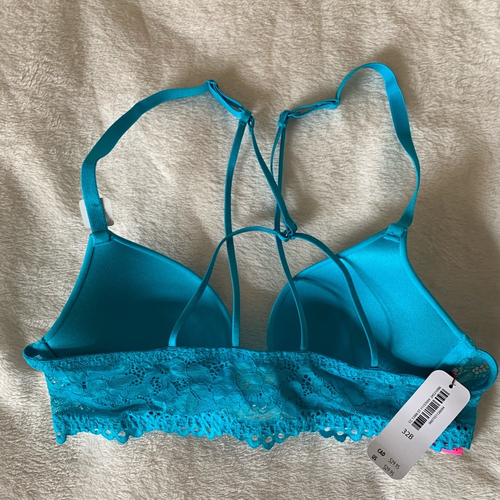 LA SENZA FRONT- CLOSE PUSH UP BRA - 32B - Picture 4 of 4